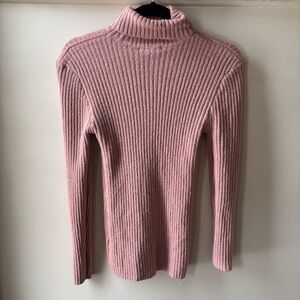 💙2/$40💙Suzy Shier Pink Turtle Neck Pullover Sweater Size Medium